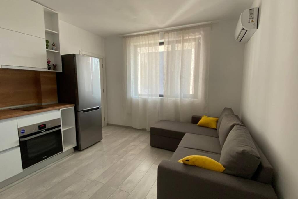 Lola Seaview Guest House. уютный домик в варне Varna