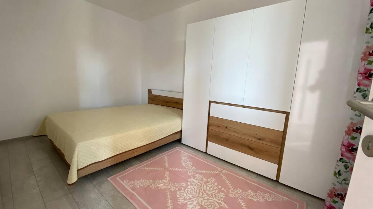 Lola Seaview Guest House. уютный домик в варне * Varna