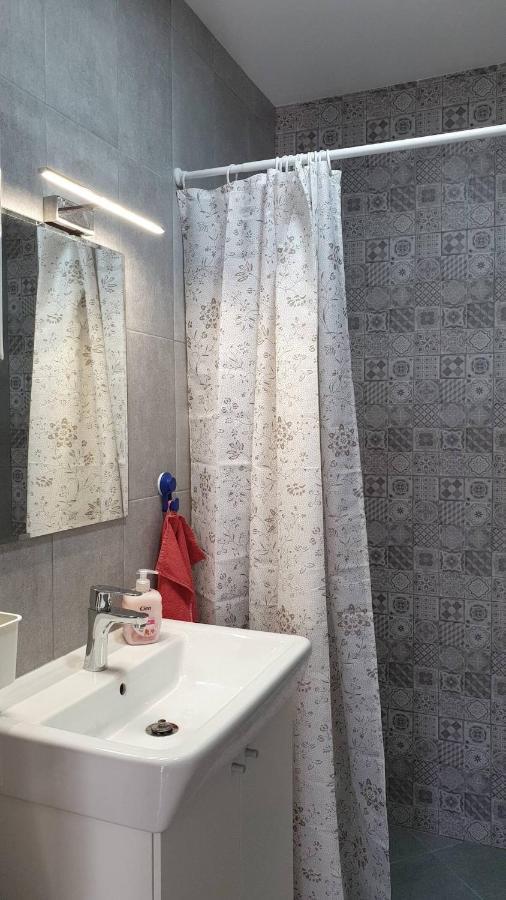 Lola Seaview Guest House. уютный домик в варне Varna