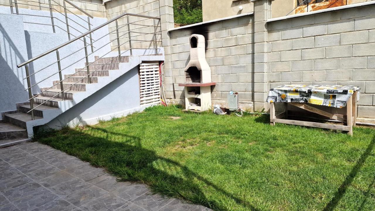 Lola Seaview Guest House. уютный домик в варне Varna