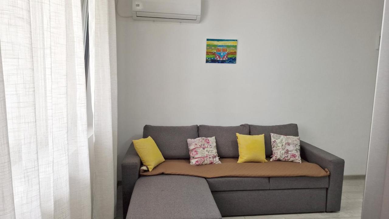 Lola Seaview Guest House. уютный домик в варне * Varna